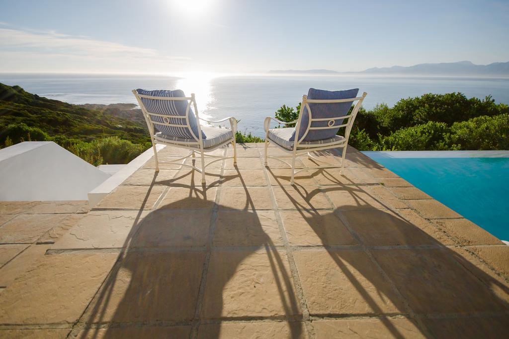 La Petite Baleine Oceanfront Luxury Villa De Kelders Kültér fotó