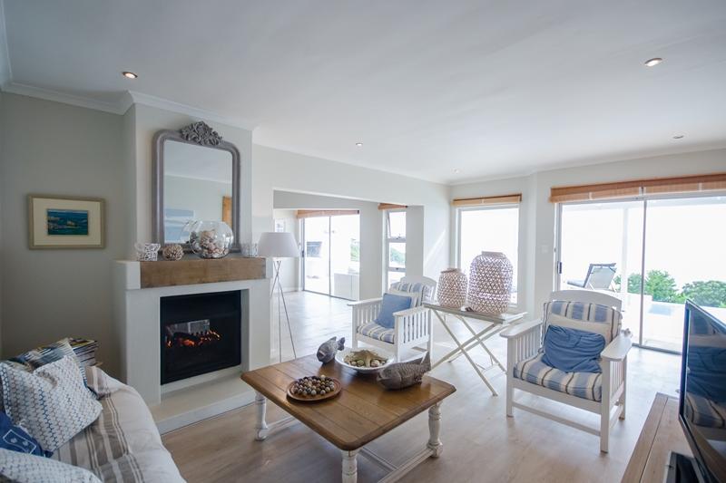 La Petite Baleine Oceanfront Luxury Villa De Kelders Kültér fotó
