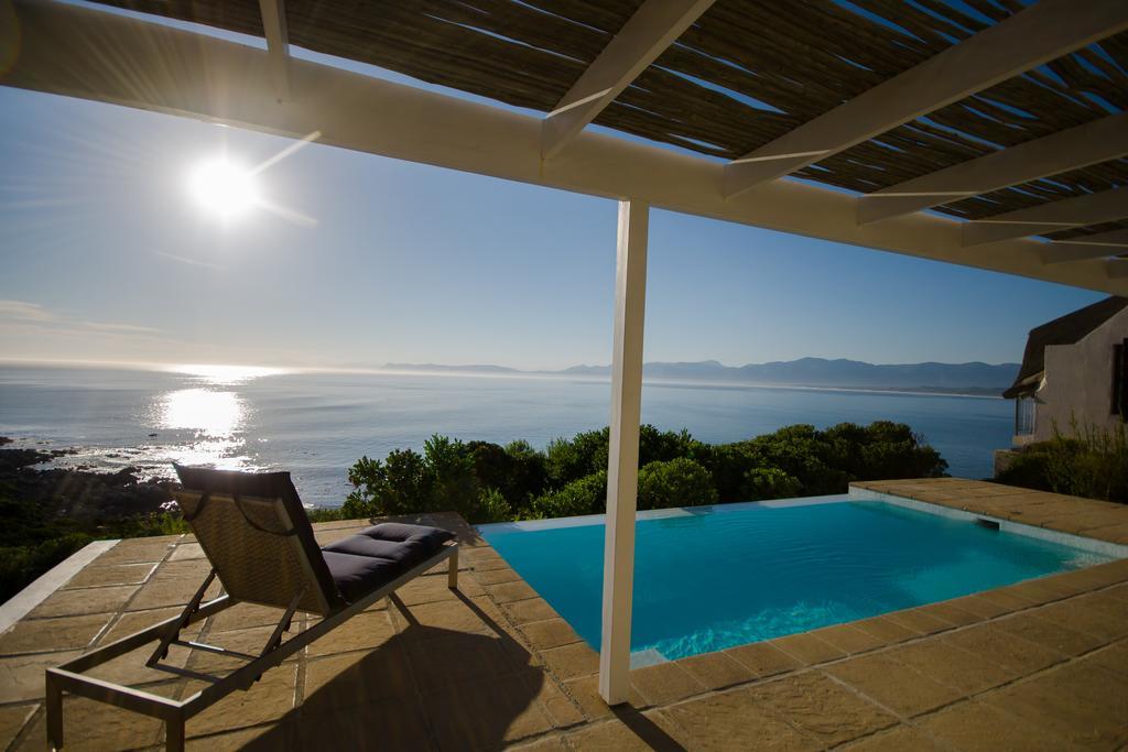 La Petite Baleine Oceanfront Luxury Villa De Kelders Kültér fotó